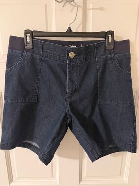 Lee Rider Midrise Utility Denim Shorts Comfort Stretch Waistband Dark Wash 12